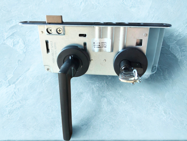 CERR. EMB. L. MILANO BLACK B-60 ACC. 1/2 IZ. NEG. CJ-AP POLI