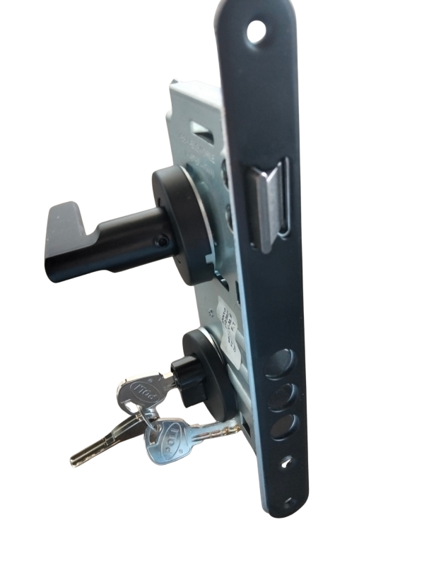 CERR. EMB. L. MILANO BLACK B-60 ACC. 1/2 IZ. NEG. CJ-AP POLI